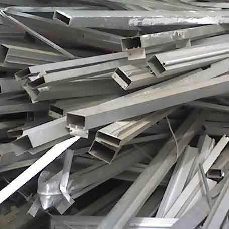 “廢品”搭就大舞臺，廢舊物資回收...